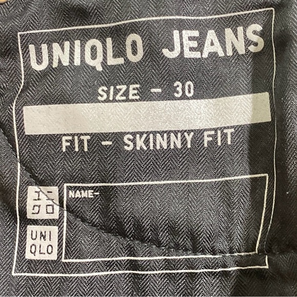 Uniqlo Men's 30 Black Skinny Jeans - Picture 8 of 9